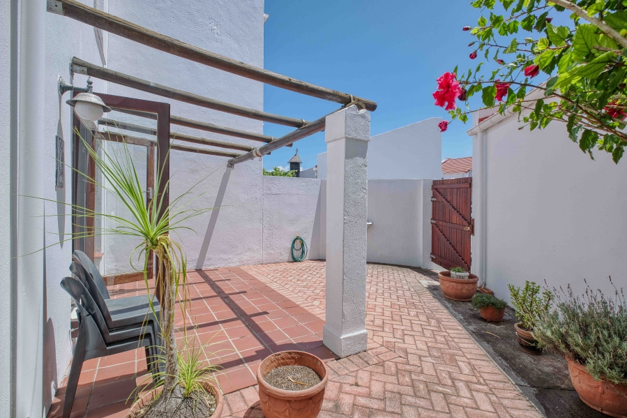 3 Bedroom Property for Sale in Humewood Eastern Cape